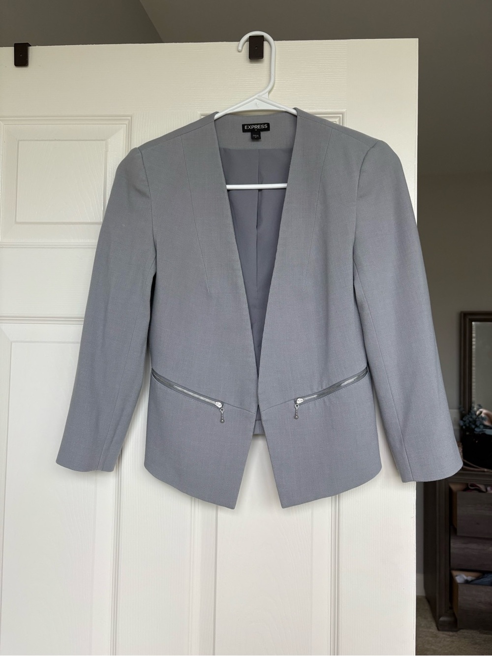 Express Light Gray Open-Front Women's Blazer with Zip Pockets